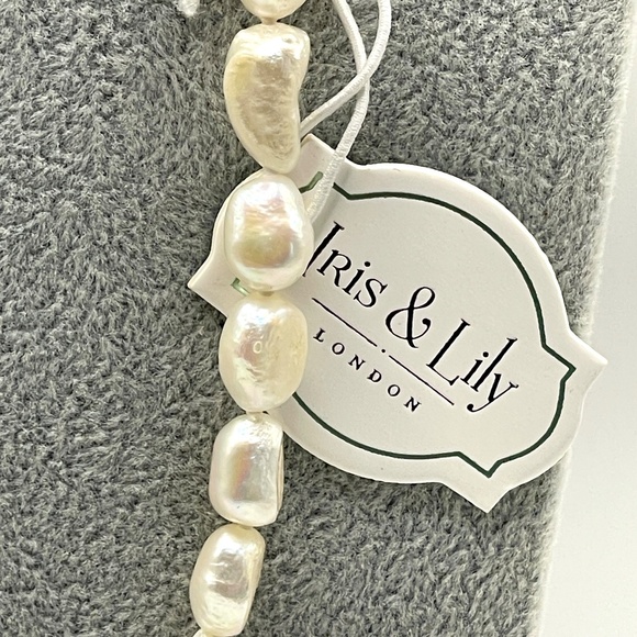 Iris & Lily London New Freshwater Pearl Gemstone Rhinestone Long Necklace - Picture 4 of 16